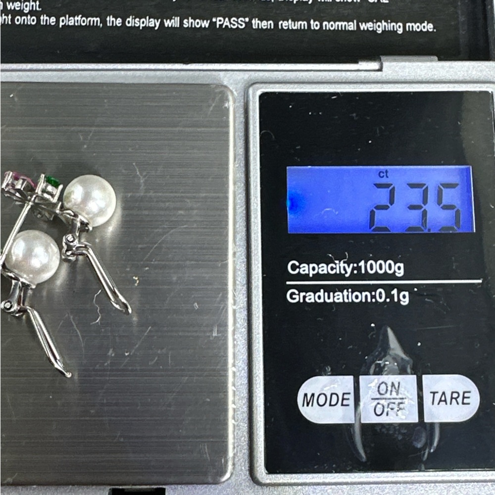 22.8 Carats Mixed Color Topaz Earrings in 925 Silver - Picture 11 of 14
